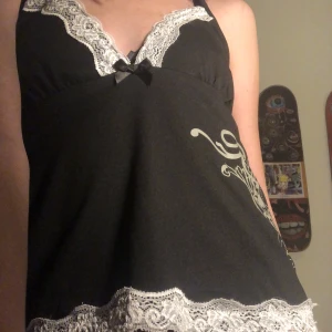 Fin tröja - Oanvänd tröja/topp  Från SHEIN  