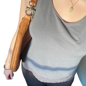 Retrobag  - Retro handväska med coola detaljer ✨✨