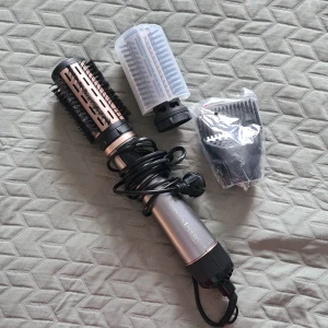 Varmluftsborste - Remington Keratin Protect varmluftsborste AS8810 Nypris: 589kr