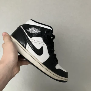 Jordan 1 carbon fiber - Ny pris 4000 Går bra med trade ochså