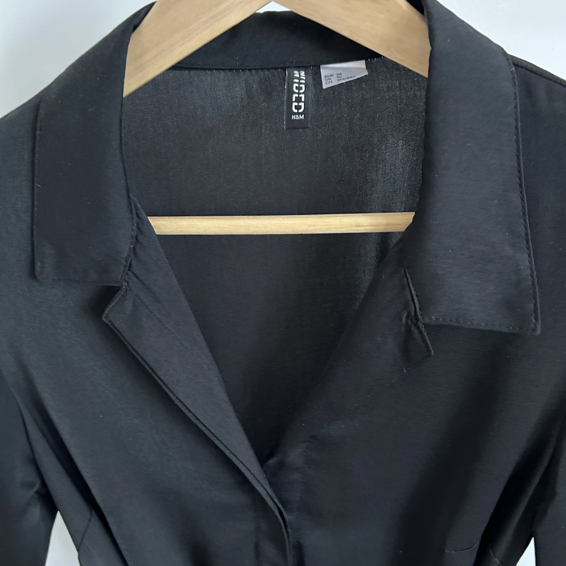 Skjortklänning med knutans i midjan - 91