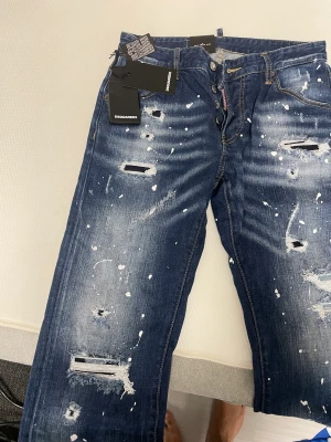 Jeans - Helt oanvända ds2 jeans, storlek 48 (32 eu).