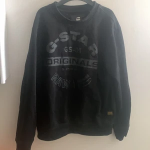 G-star - Tröjan är i perfekt skick använd Max 5 gånger. Nypris: 750