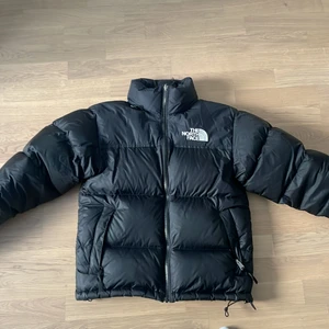 North Face retro nuptse  - Storlek herr xs inga hål, är så gott som ny