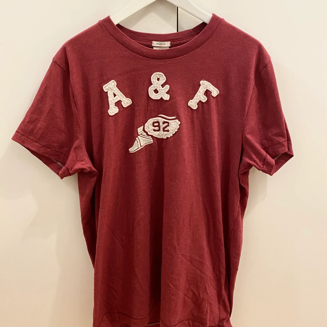 T-shirt Abercrombie & Fitch, Strl. L