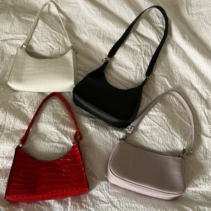 populära väskan från shein - Säljer nu mina väskor från shein! frakt 49kr❤️❤️ Styckpris 49kr men kan också ge 2 för 69 :))