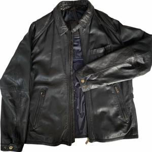 Massimo Dutti Läderjacka  - .