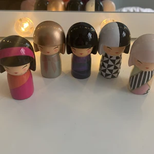 Collektion - Säljer dessa! Gratis frakt om du köper mindre än 5st! Mönster avgör pris men det är mellan 1-50kr