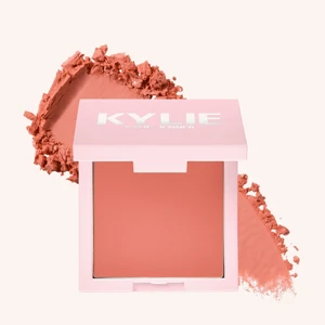 Kylie cosmetics blush - Kylie cosmetics blush i färgen 335 "baddie on the block". Har bara testat på min arm men den var för ljus för mig.