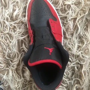Jordan 1 reverse bred  - Skriv dm