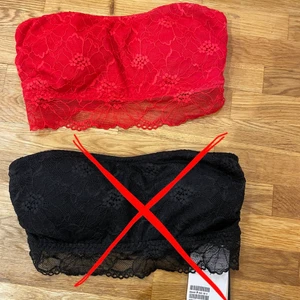 Två bandautoppar  - Säljer två bandaubhar från hm då de var för små för mig. Storlek 36. Fina som toppar också!💗💗💗 aldrig använda lappen kvar på ena. Svarta såld! 