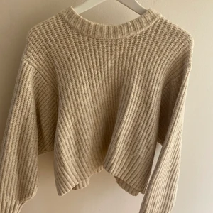 Monki stickad tröja - Vit stickad tröja från monki i S