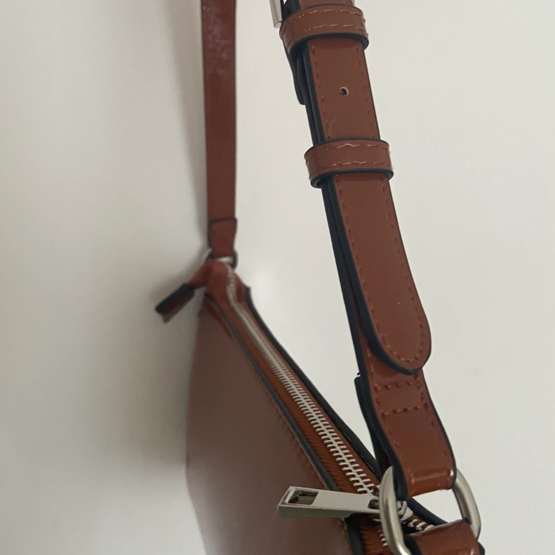 Brun axelväska 💖 - 90