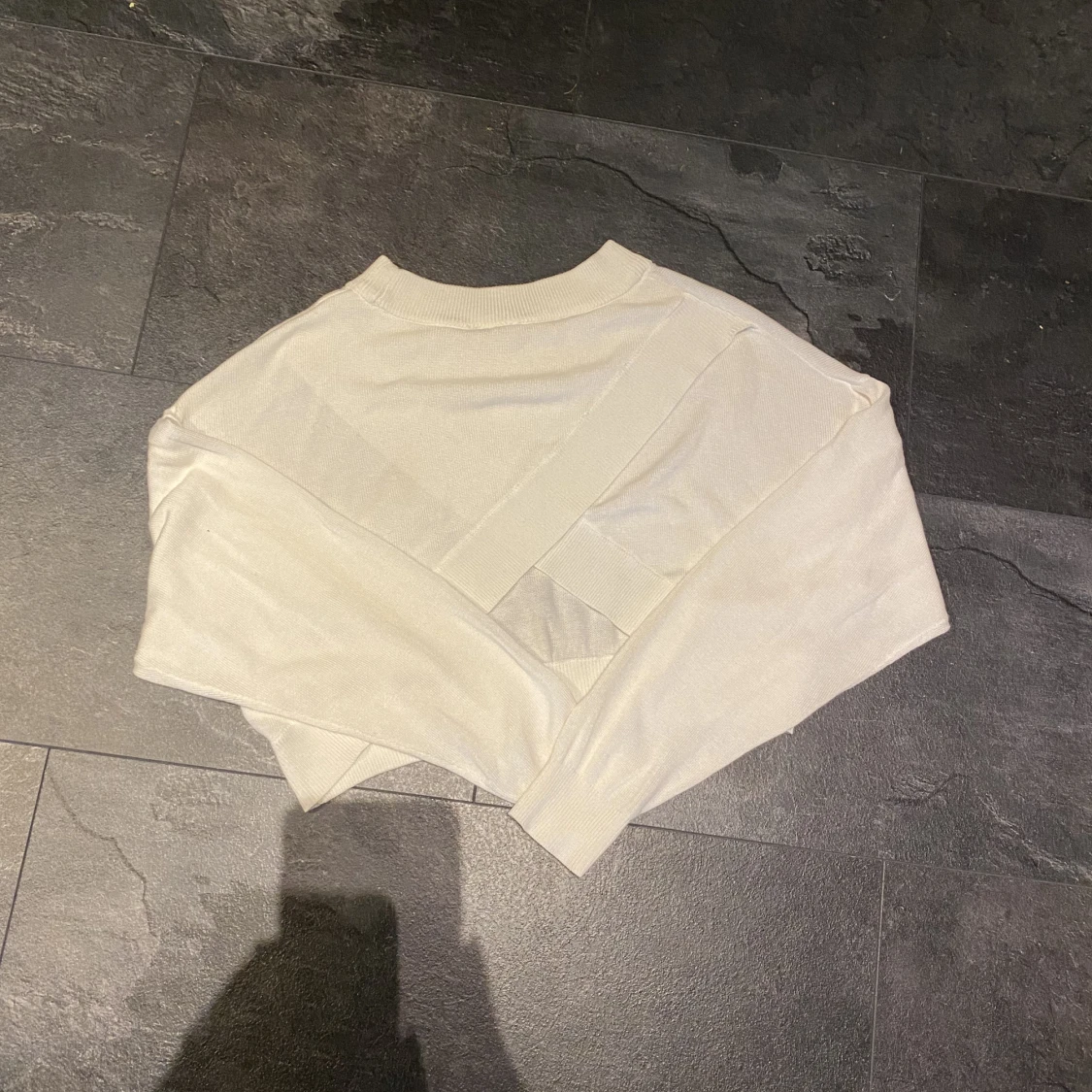 Vit stickad 😶‍🌫️😶‍🌫️😶‍🌫️ - 91