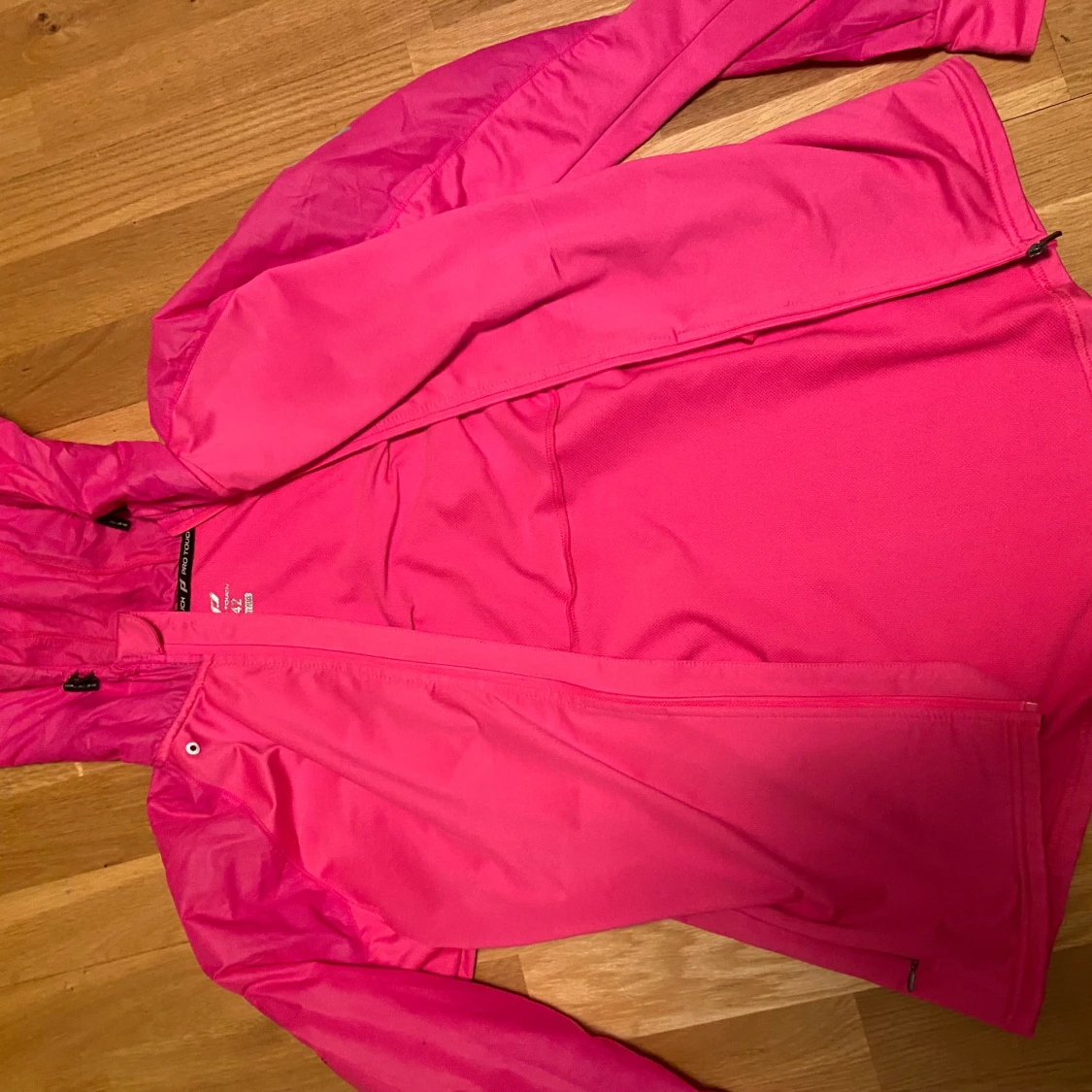 Rosa träningsjacka