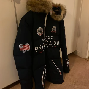 Santos polo club jacka  - Använd några få gånger 