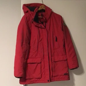 Vinterjacka - Vinterjacka i användt skick