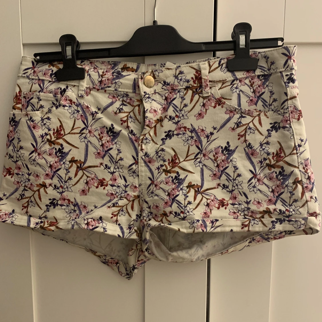 Blommiga shorts 
