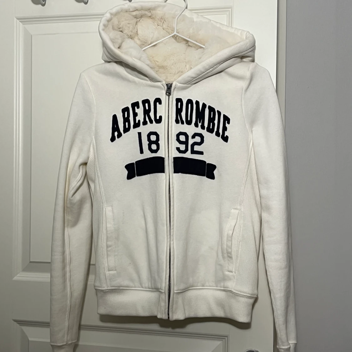 mysig Abercrombie & Fitch kofta  - 90