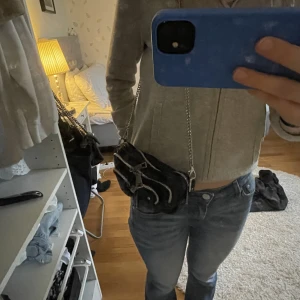 Nunoo väska - Jätte fin nunoo väska! Båda kedjorna medföljer!💓