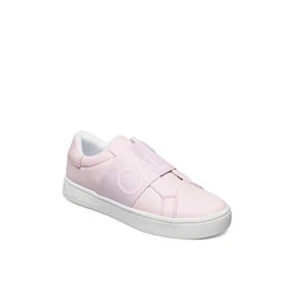 Calvin Klein skor  - Säljer mina Calvin Klein skor i storlek 38. Endast använda ett fåtal gånger under våren. Fler bilder skickas vid intresse.  Köpt för 1200kr  Säljer för 600kr