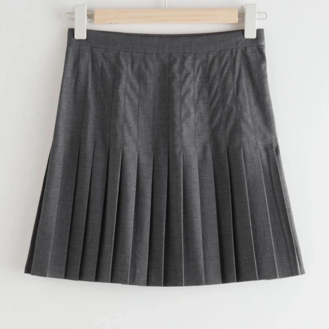 Pleated mini skirt