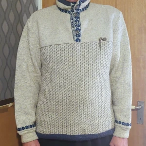 Vintage Scandinavian score design herr Tröja - Vintage Scandinavian score design herr tröja strl M.     Kan hämtas/mötas upp i Malmö 🌞