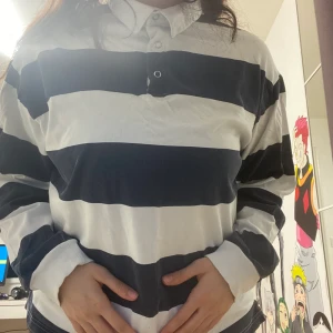 Tröja - Oanvänd tröja 