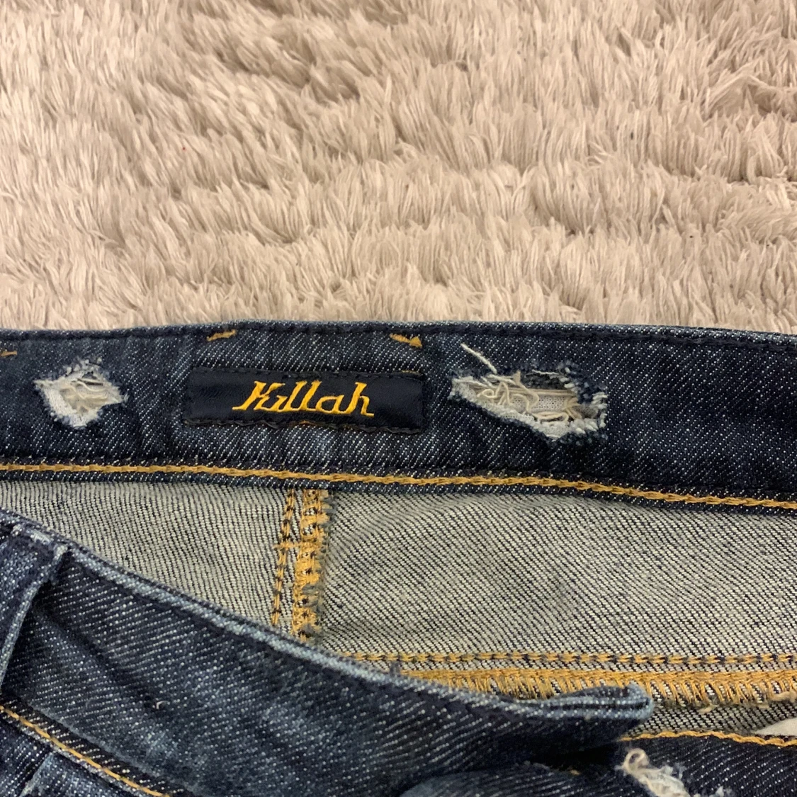 Mörkblåa lågmidjade jeans strl 28 - 91