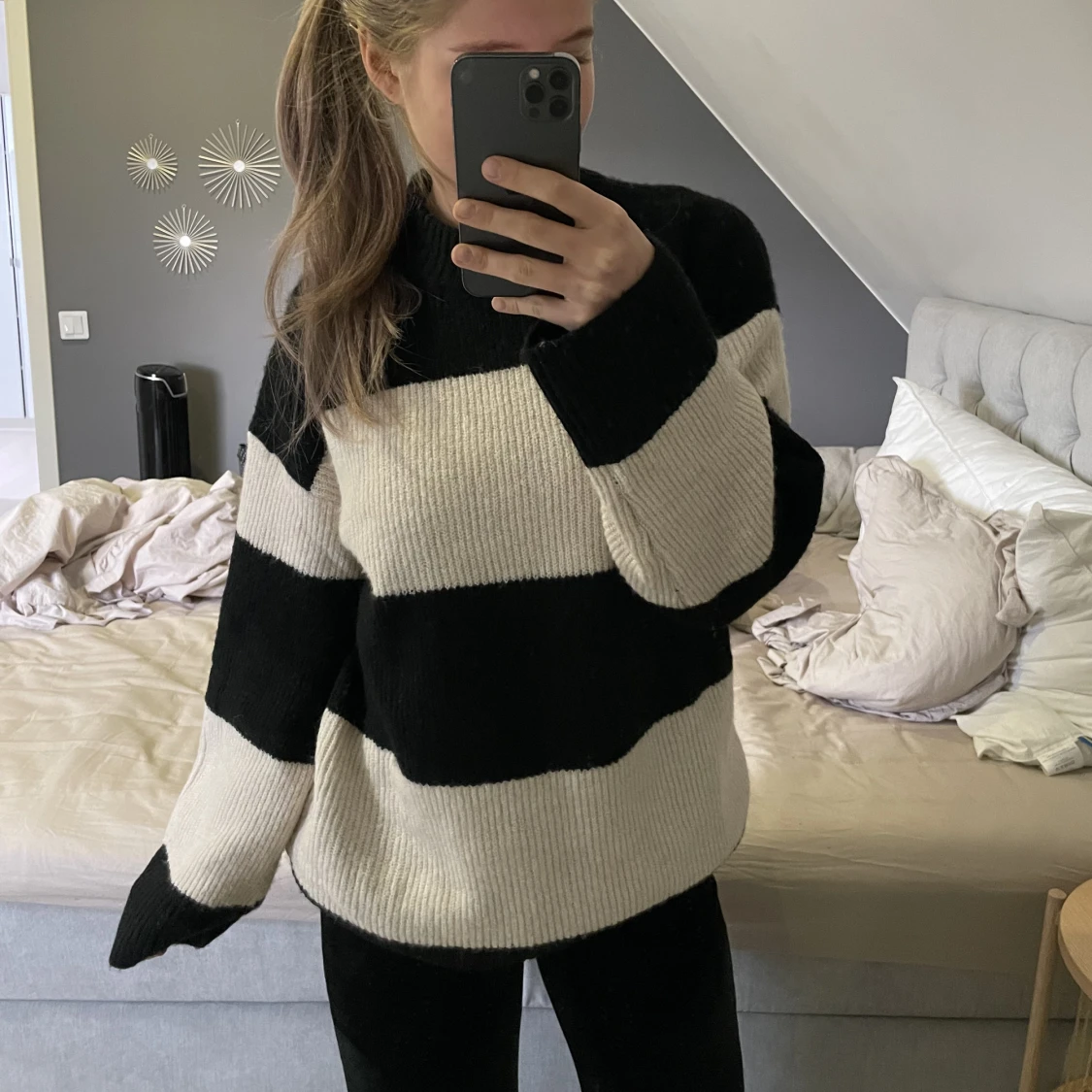 Mysig stickad tröja