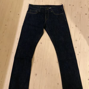 Carhart  - Snygga carhart jeans 