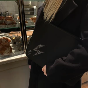 Datorfodral - Vårat tredje datorfodral 🌟 ”Blixt” 