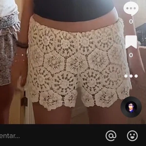 Shorts - Jättefina vita shorts, så fina nu på sommaren. 🌸💕