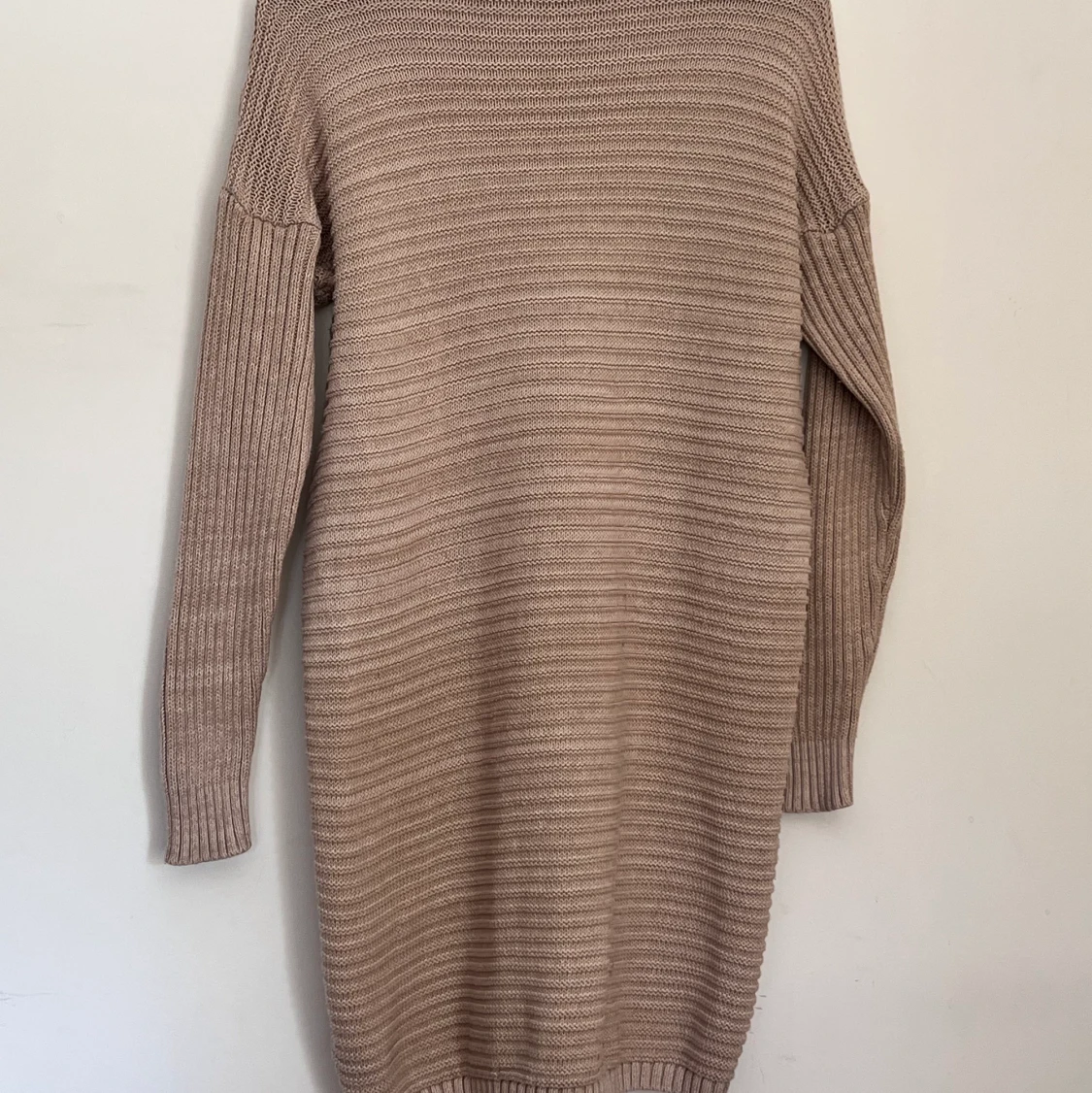 Stickad klänning  - 90