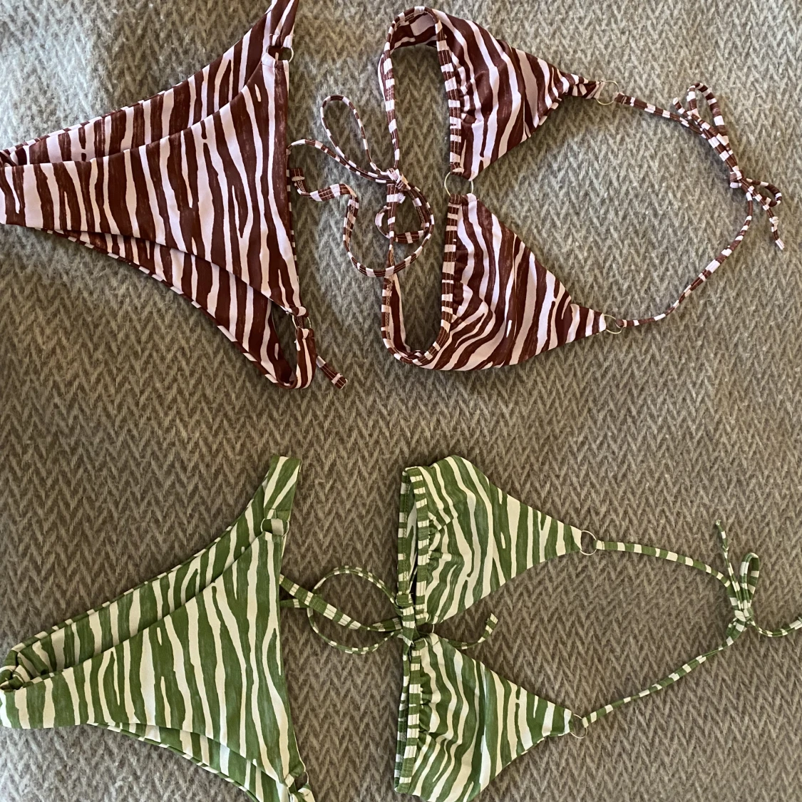 Bikinis 