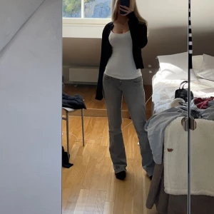 Ltb jeans  - Intressekol på mina snygg gråa ltb jeans, jag använder dom knappt och vill se ifall folk är intresserade!