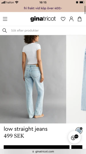 Lågmidjade jeans - Helt nya Jeans från ginatricot. Säljer då dom va för stora för mig. In köpta för 500 men säljer för 250. 