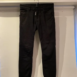 Dsquared2 jeans Kids 16yr - Dsquared2 jeans Kids Barnstorlek 16yr Knappt använda
