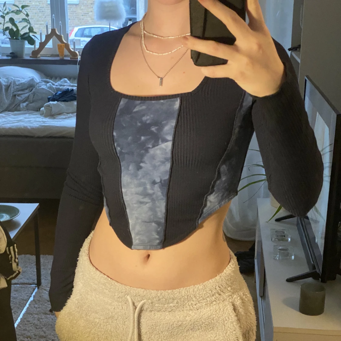 Mönstrad marinblå topp