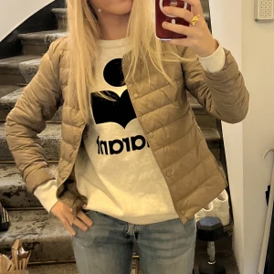 Isabel marant tröja - Hej!! Säljer nu min Isabel marant tröja, då jag sällan använder den, köptes i höstas på nk för nypris! 