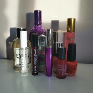 Smink/Nagellack & Perfym paket - Paketet inkluderar: Nyx liquid suede cream lipstick cherry skies /Sally Hansen Xtreme Wear Cherry Red och complete Salon manicure Hot Pink/ Opi Nail Lacquer Venis á Ongles / Eyfel Eu de perfume /Tropical Cocktail perfume/ Nyx Lip filler Instinct/ m.m.