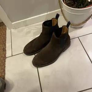 Ett par boots som är använda 1 gång! 
