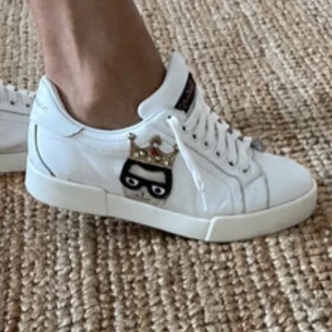 Dolce&Gabbna skor - Kanonskick  Storlek 37  Kommer med kartong samt dust bag