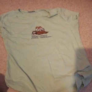 T shirt  - Grön t-shirt storlek M 