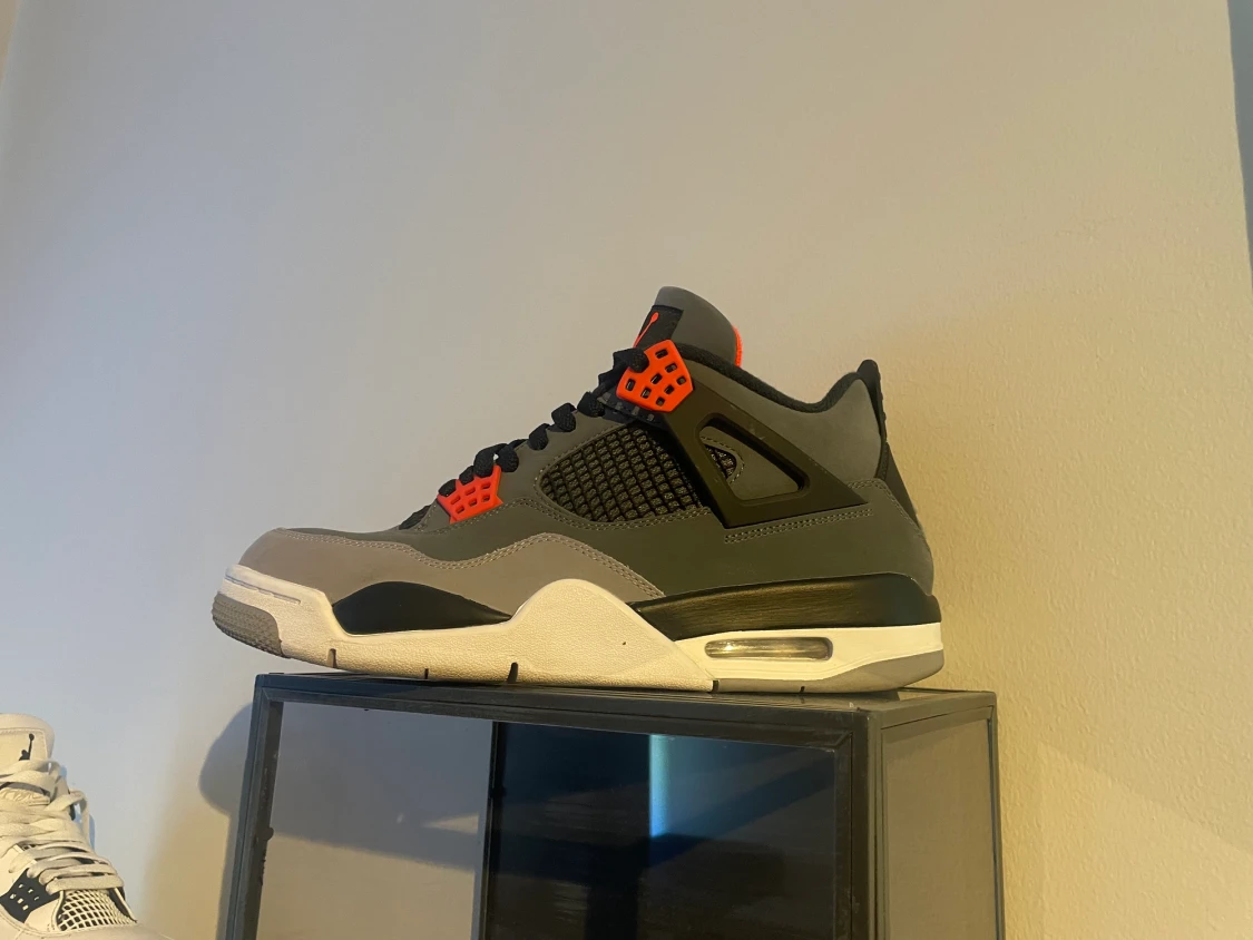 Jordan 4 Infrared 44.5 - 90