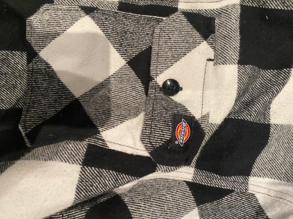 Tröja ord pris:899 - 90