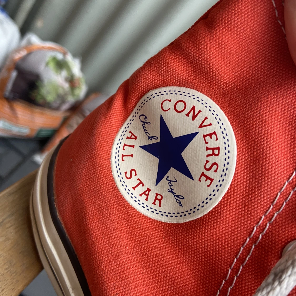 röda converse 39 hi - 90
