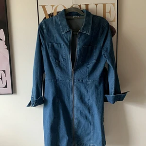 Klänning  - Het Ny , bara tog bort prislappen 