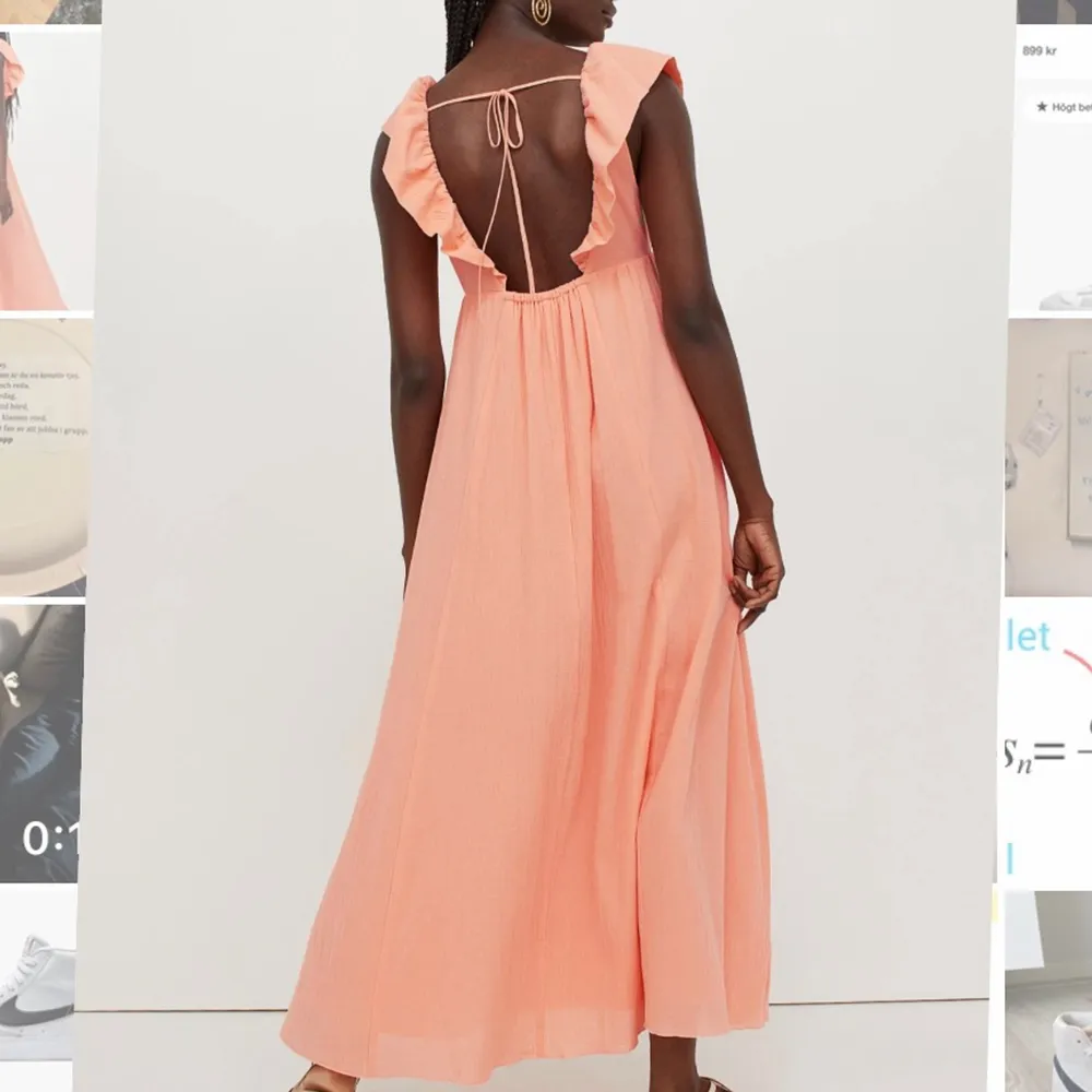 Säljer denna superfina långklänning då den aldrig kommit till användning🧡 Köpt förra sommaren för 399kr. Kan mötas upp i Stockholm men fraktar helst.. Klänningar.