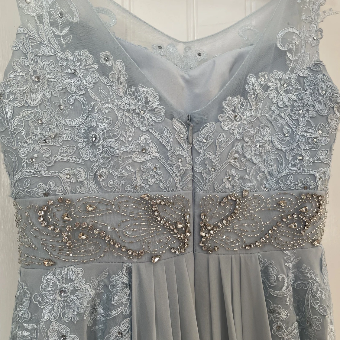 Helt oanvänd balklänning  - 91